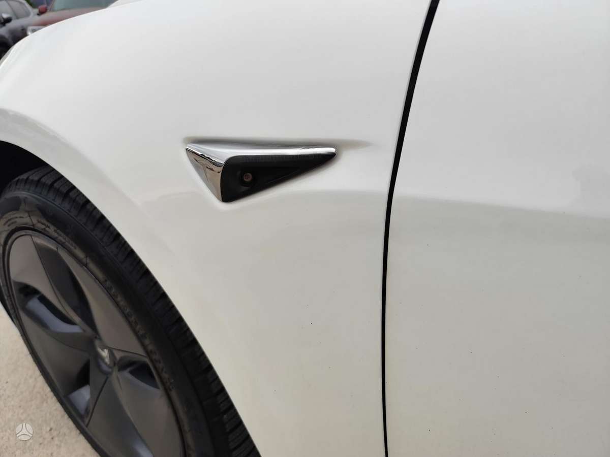 Tesla Model 3, 54 кВт·ч, Хэтчбек