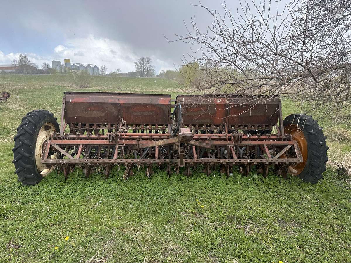MTZ Vladimir T25, тракторы