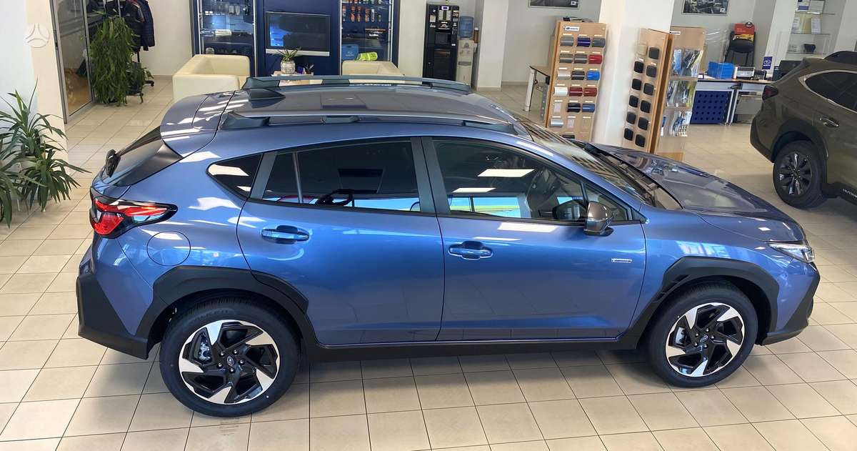 Subaru Crosstrek - 3