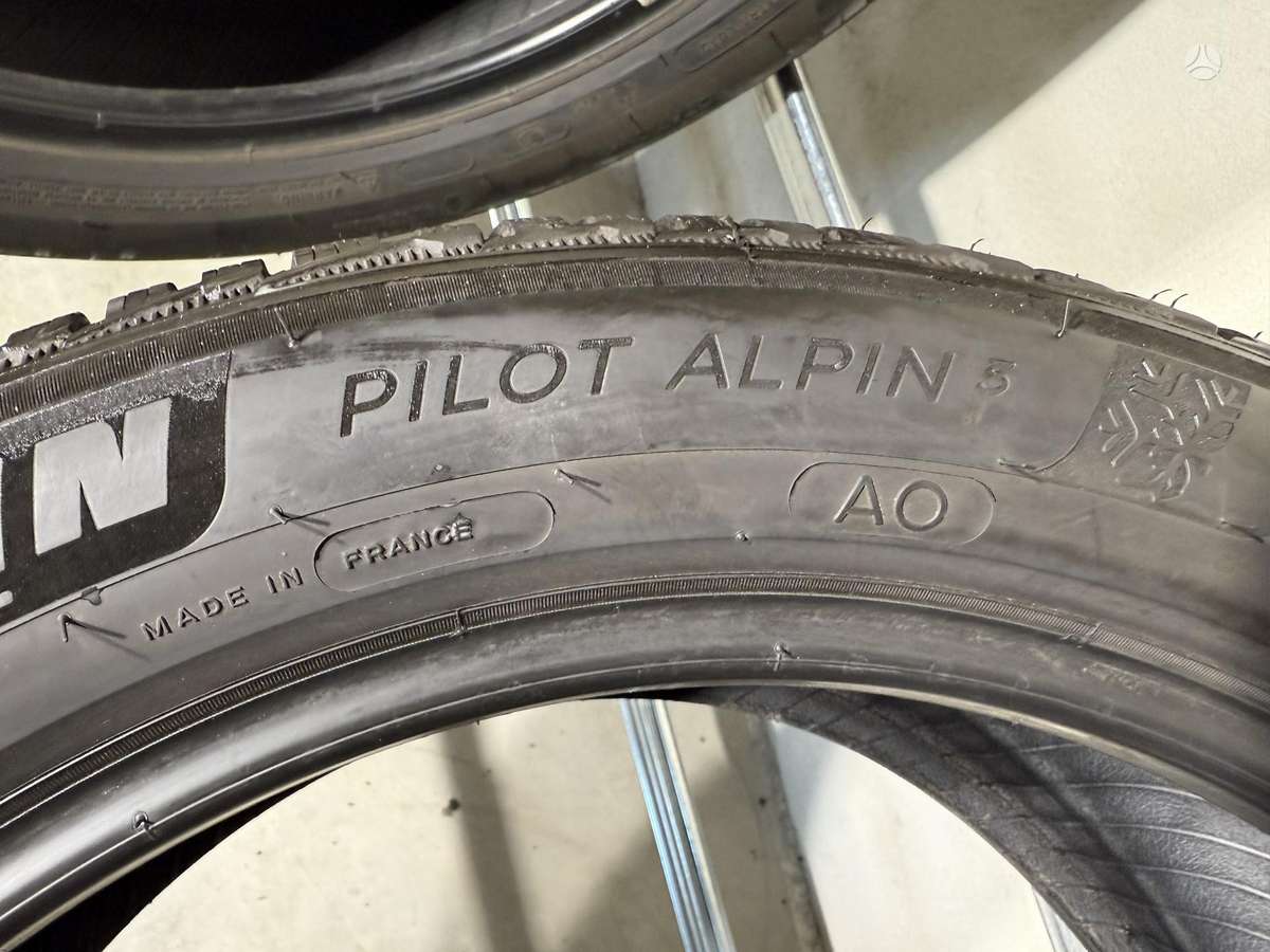 Michelin Pilot alpin5, winter 235/50 R19