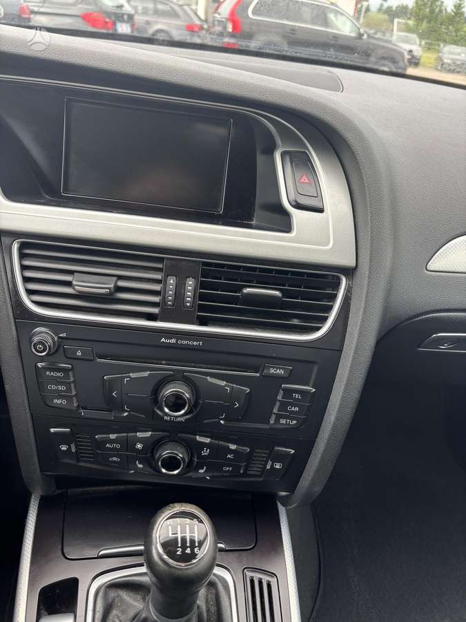 Audi A4, 2.0 l., Универсал