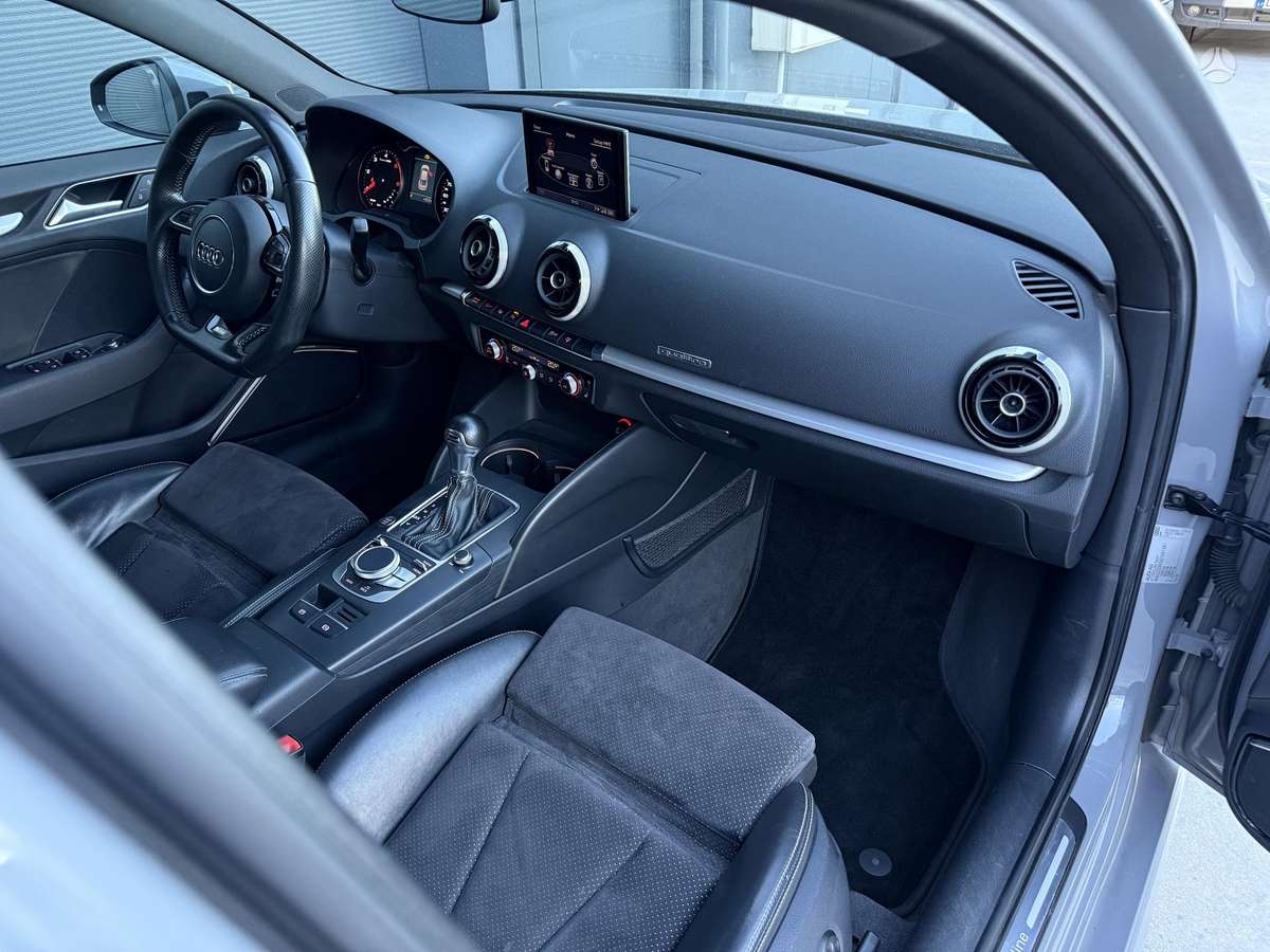Audi A3, 2.0 l., Седан