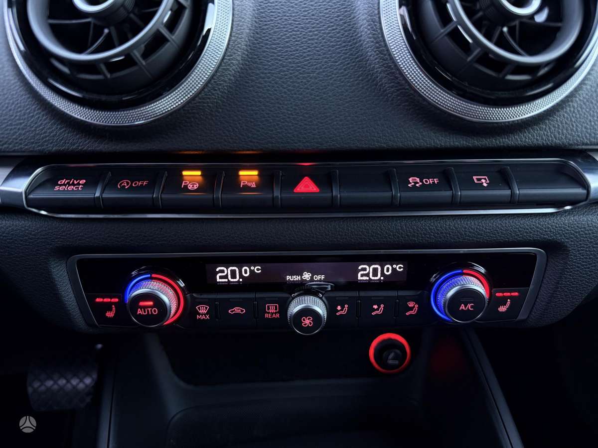 Audi A3, 2.0 l., Седан