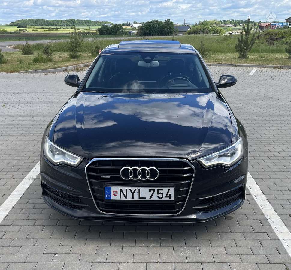 Audi A6, 3.0 l., Седан