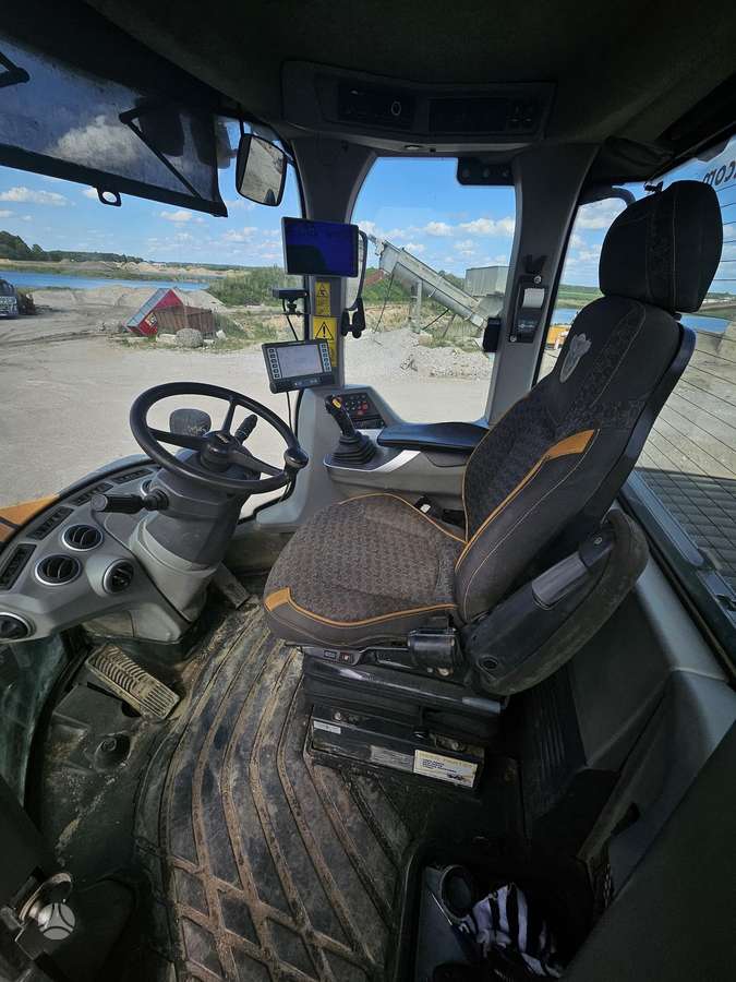 Case 821G Garantija 300val, frontal loader