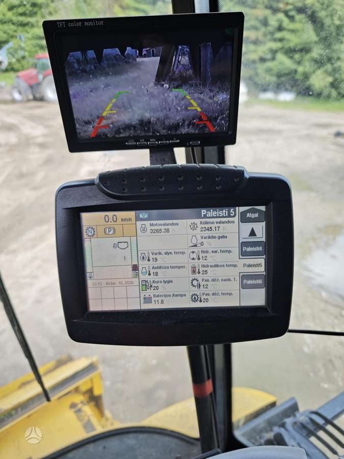 New Holland CX8080, kombainai