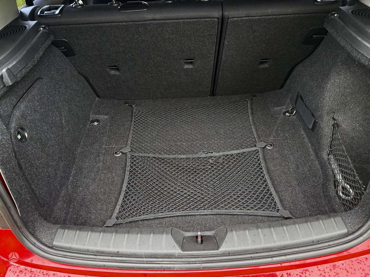 BMW 120, 2.0 l., hečbekas