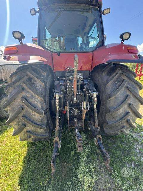 Case Magnum, tractors
