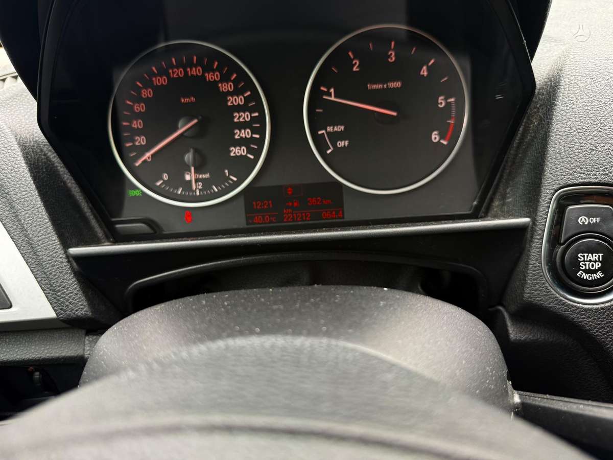 BMW 120, 2.0 l., hatchback
