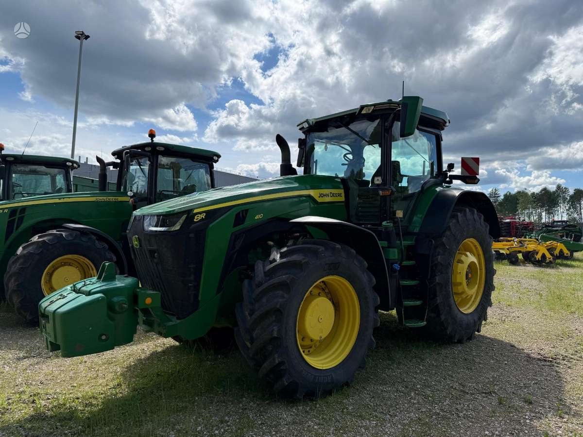 John Deere 8R410, тракторы