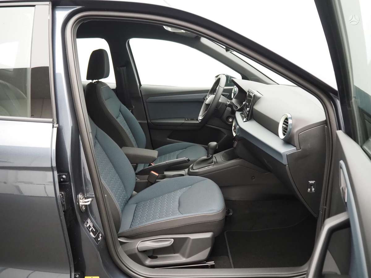 SEAT Arona - 11