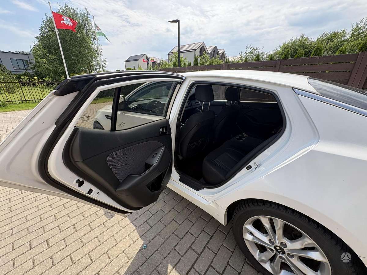 Kia Optima, 1.7 l., Седан