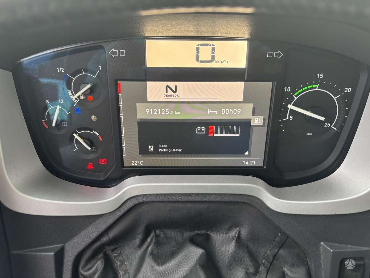 Renault T-460, 2 спальных места