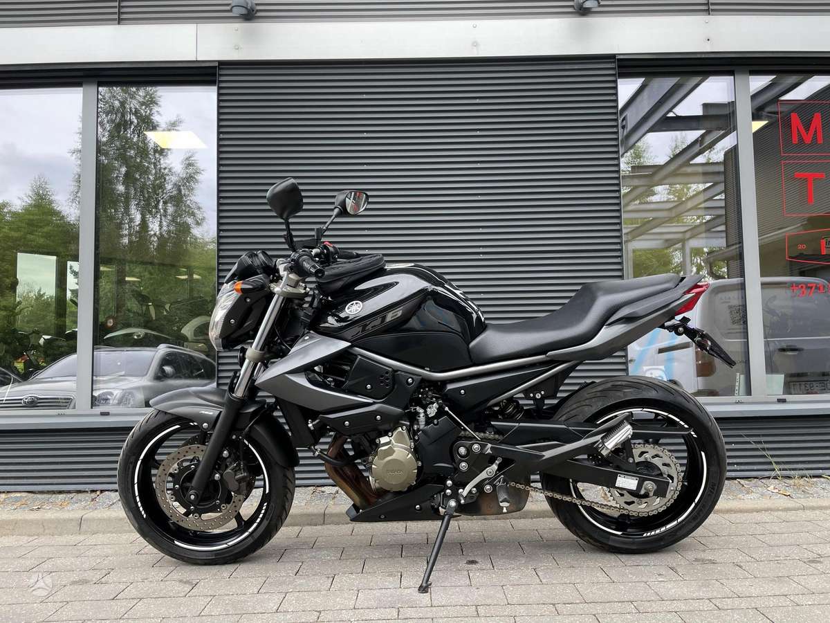 Yamaha XJ 600cc, street / classic