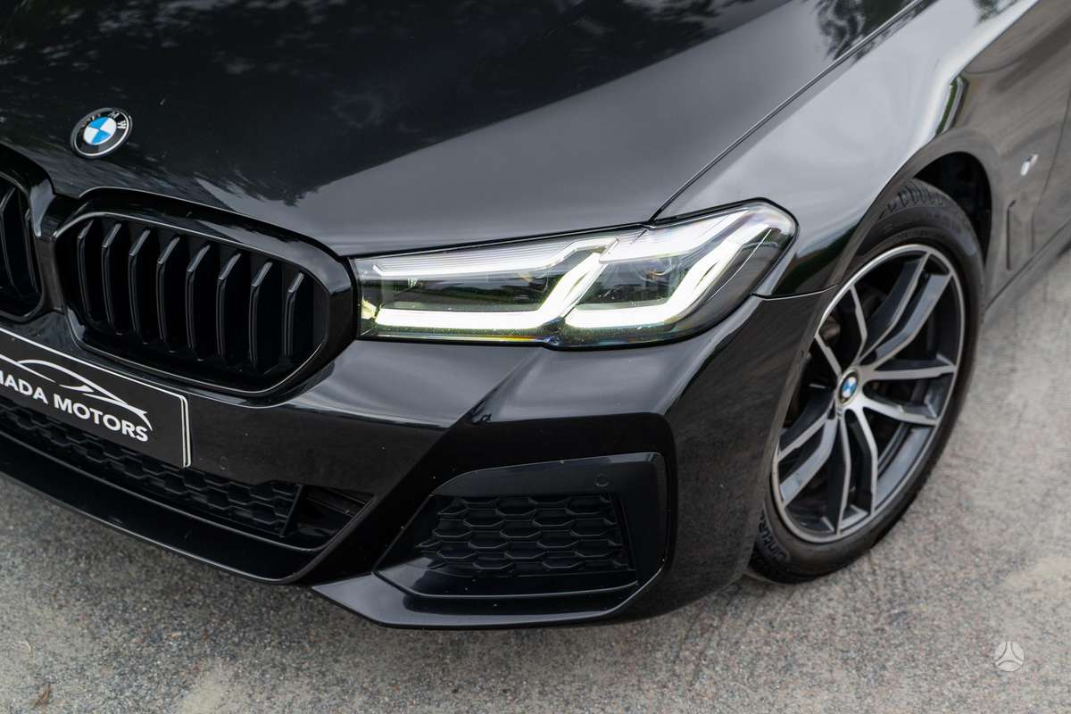 BMW 520, 2.0 l., Седан