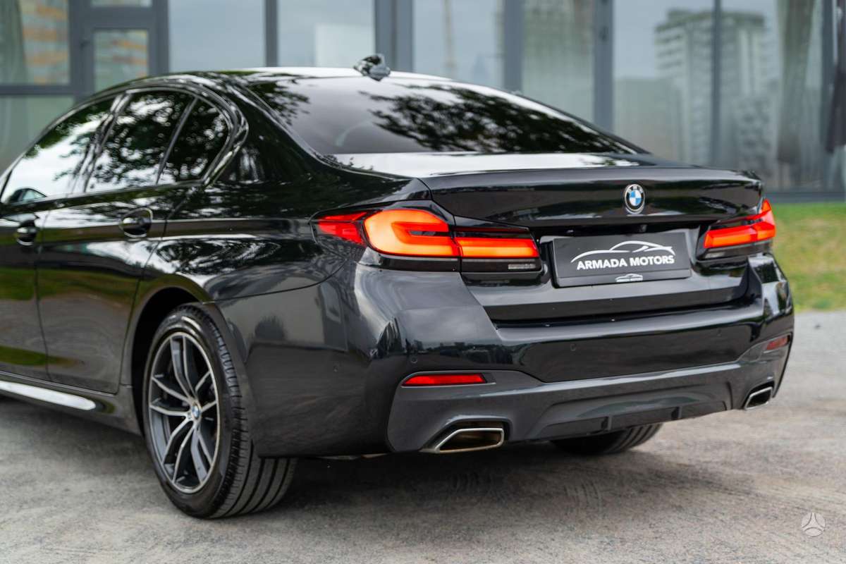 BMW 520, 2.0 l., Седан