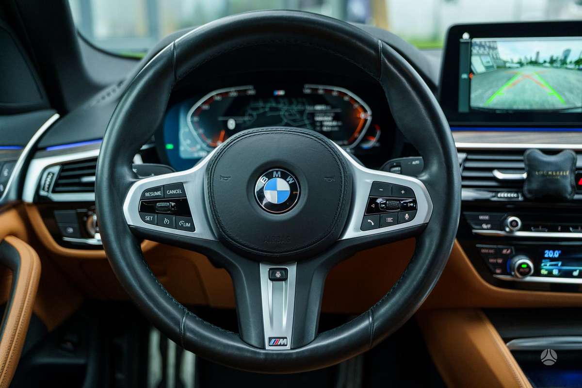 BMW 520, 2.0 l., Седан
