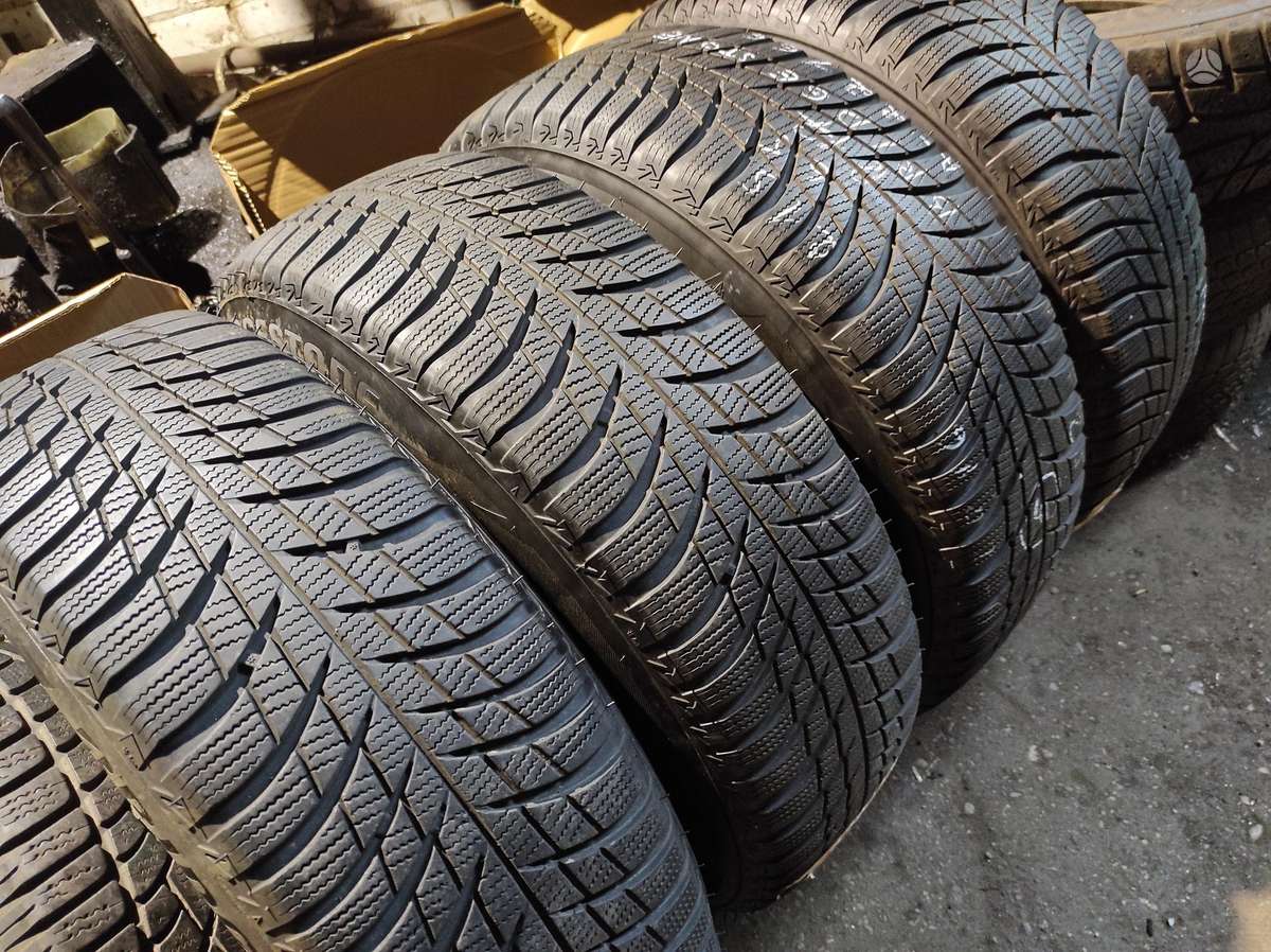 Hankook, зимние 215/65 R17