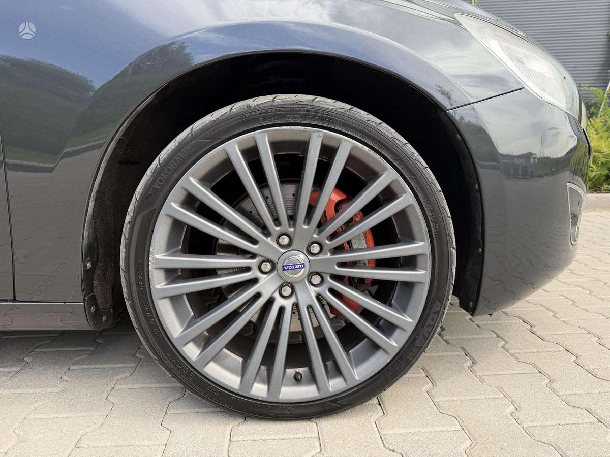 Volvo S60, 2.4 l., Седан