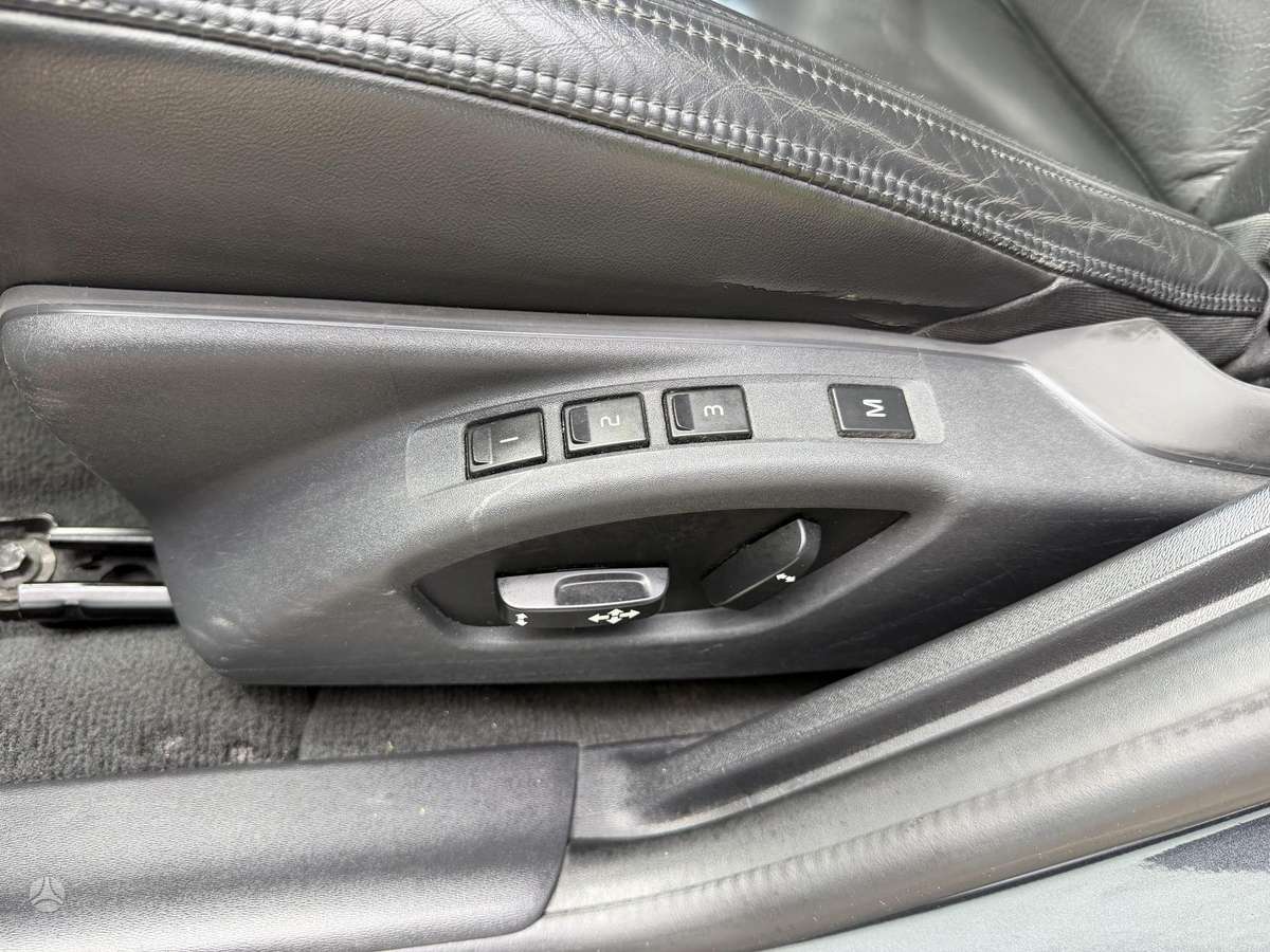 Volvo S60, 2.4 l., Седан