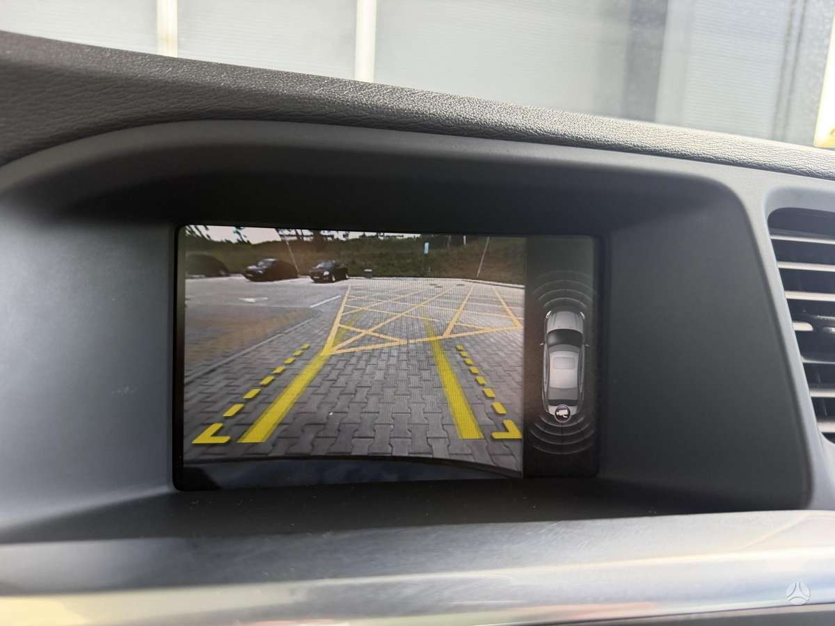 Volvo S60, 2.4 l., Седан