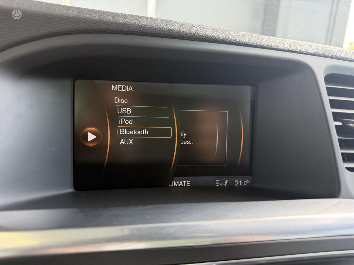 Volvo S60, 2.4 l., Седан