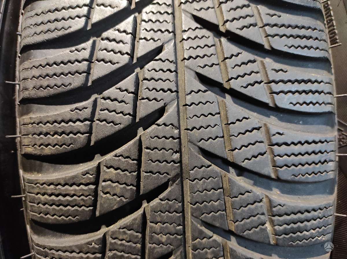 Hankook, žieminės 215/65 R17