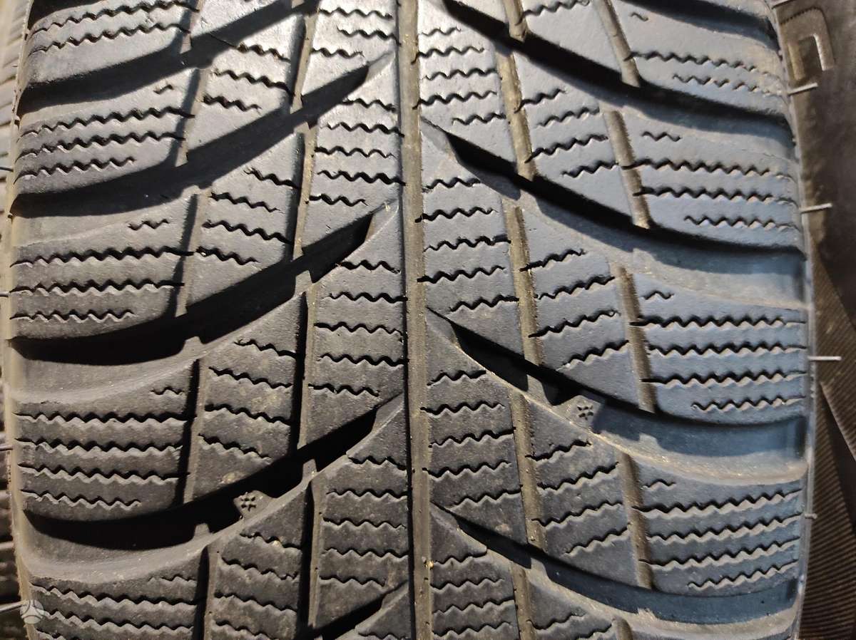 Hankook, зимние 215/65 R17
