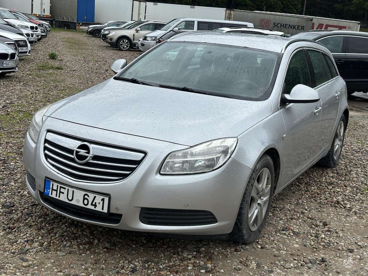 Opel Insignia, 2.0 l., hatchback
