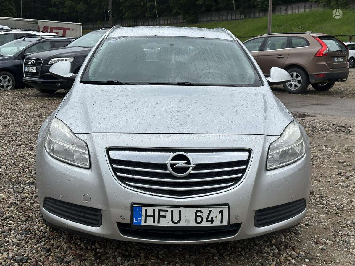 Opel Insignia, 2.0 l., Хэтчбек