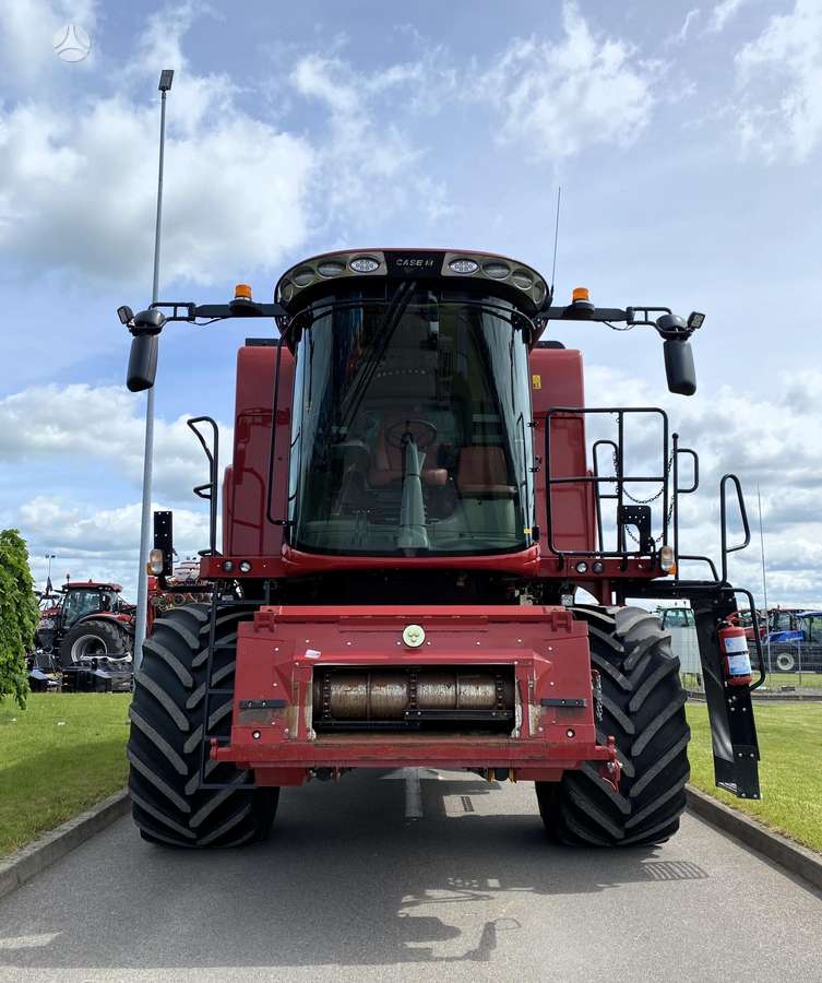 Case-IH AF 7150, комбайны