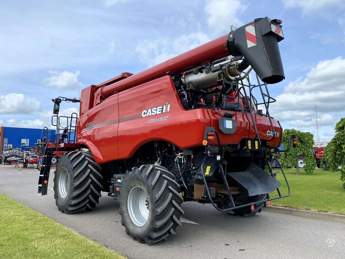 Case-IH AF 7150, kombainai