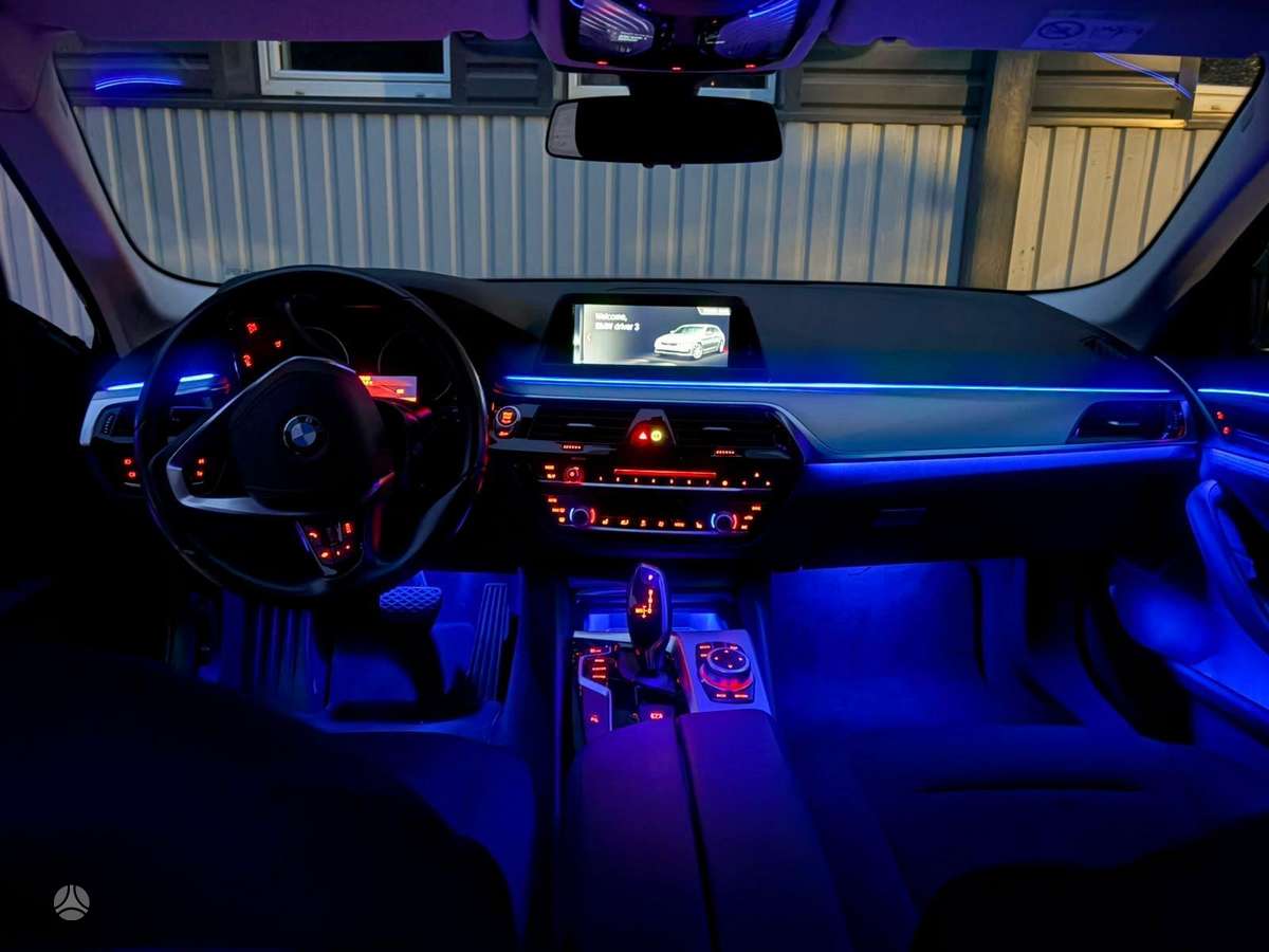 BMW 520, 2.0 l., wagon