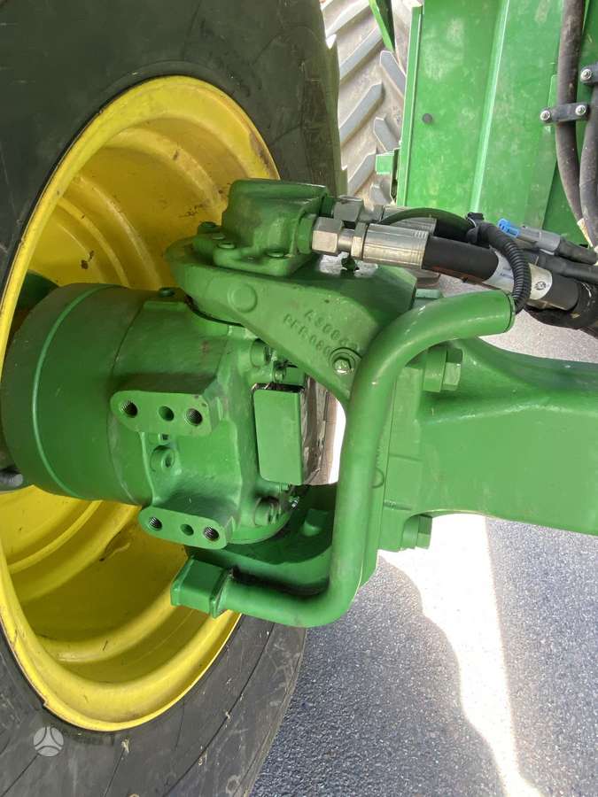 John Deere S785, kombaini