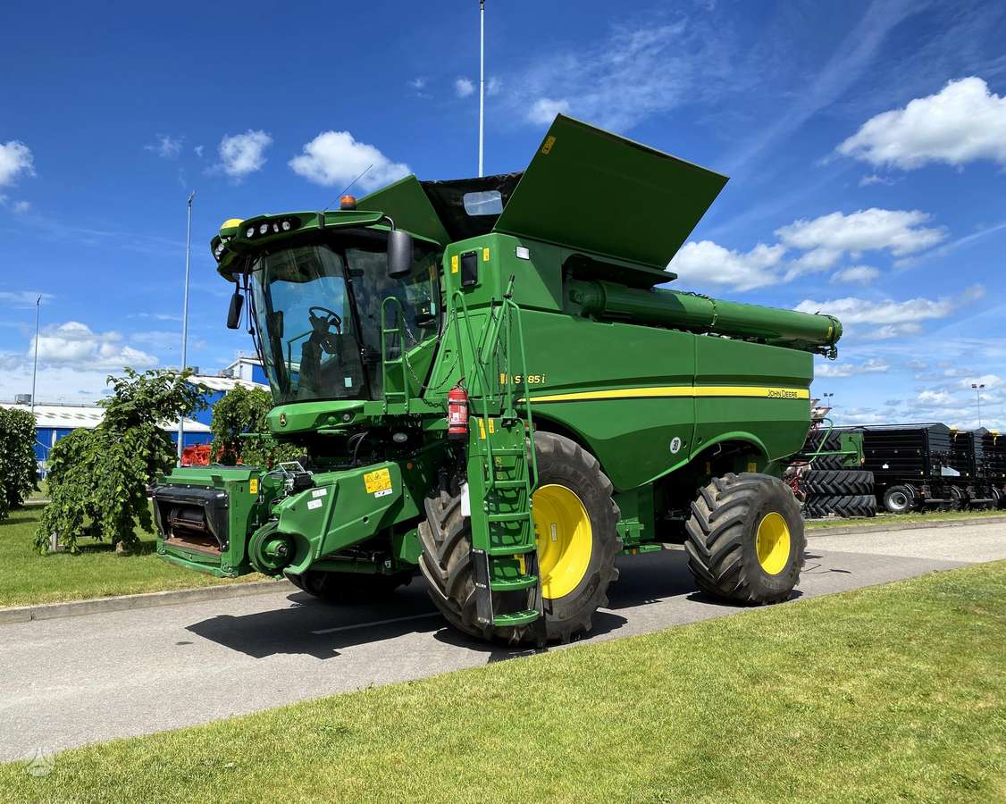 John Deere S785, kombaini