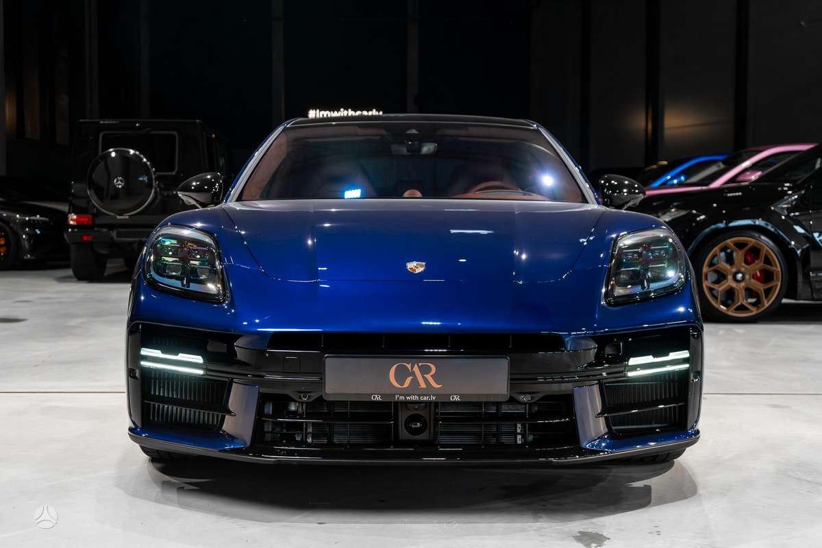 Porsche Panamera - 2