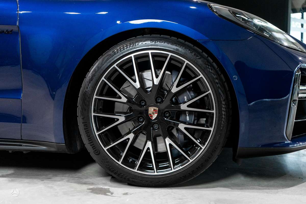 Porsche Panamera - 7