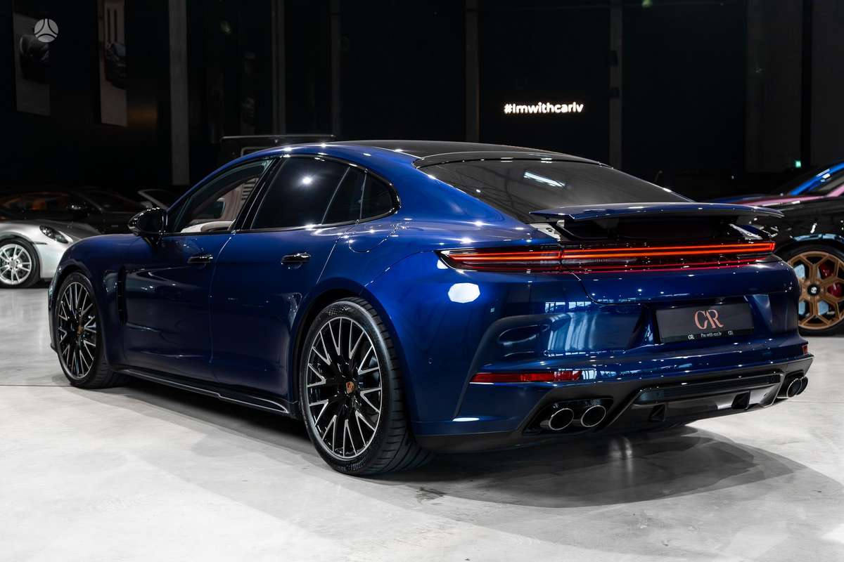 Porsche Panamera - 6