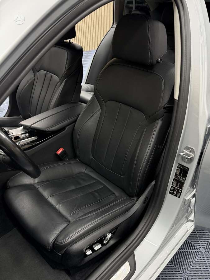 BMW 520, 2.0 l., universalas