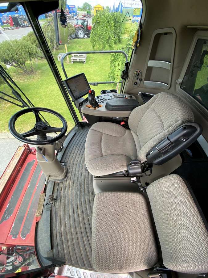 Case-IH 7240, комбайны