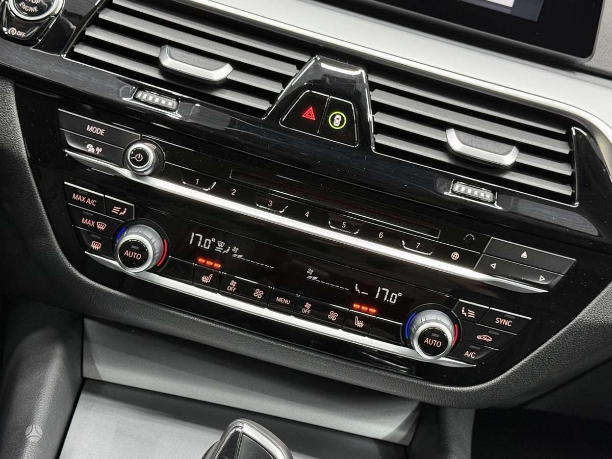 BMW 520, 2.0 l., universalas