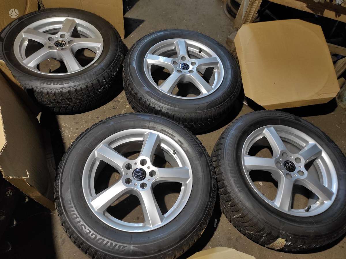 Hankook, žieminės 215/65 R17