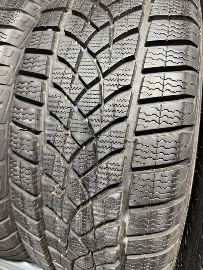 Goodyear Ultragrip performance//2021m, winter 235/55 R18