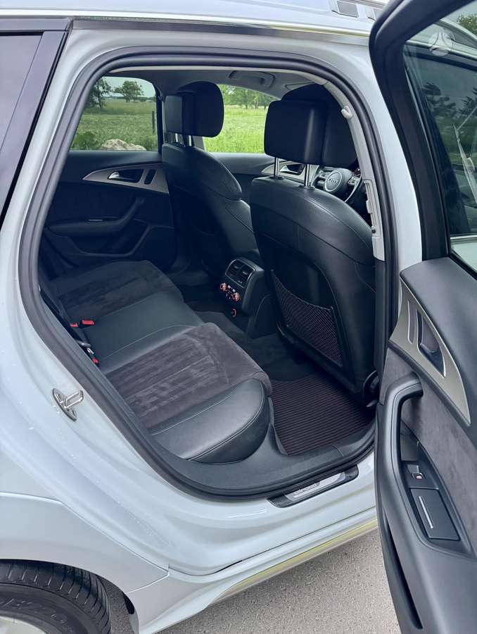 Audi A6 allroad, 3.0 l., Универсал