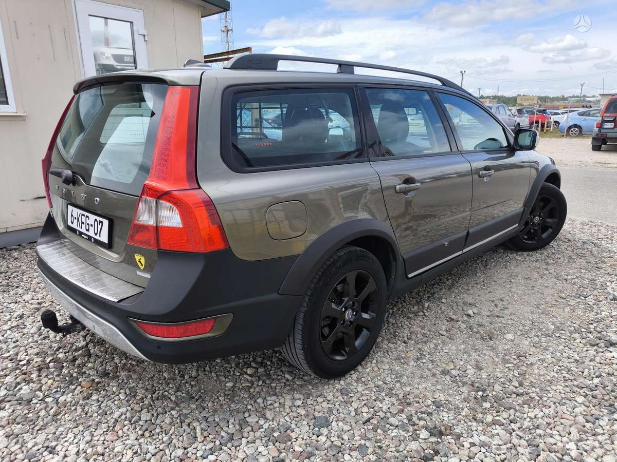 Volvo XC70, 2.4 l., Универсал