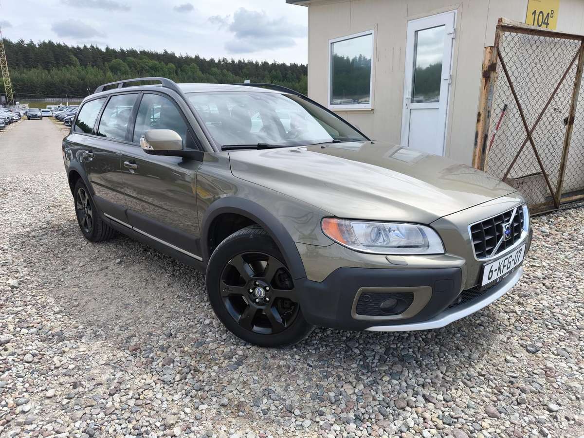 Volvo XC70, 2.4 l., Универсал