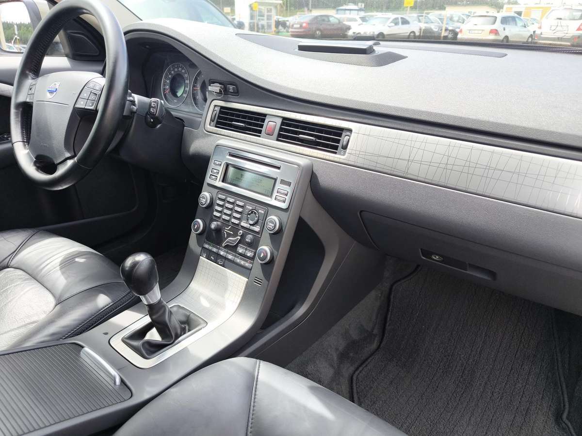 Volvo XC70, 2.4 l., Универсал