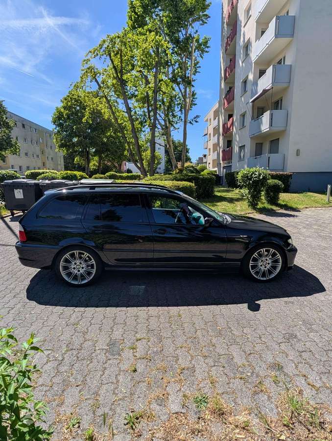 BMW 330, 3.0 l., wagon