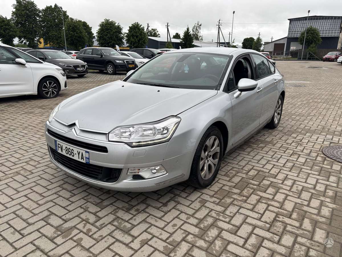 Citroen C5, 1.6 l., Седан