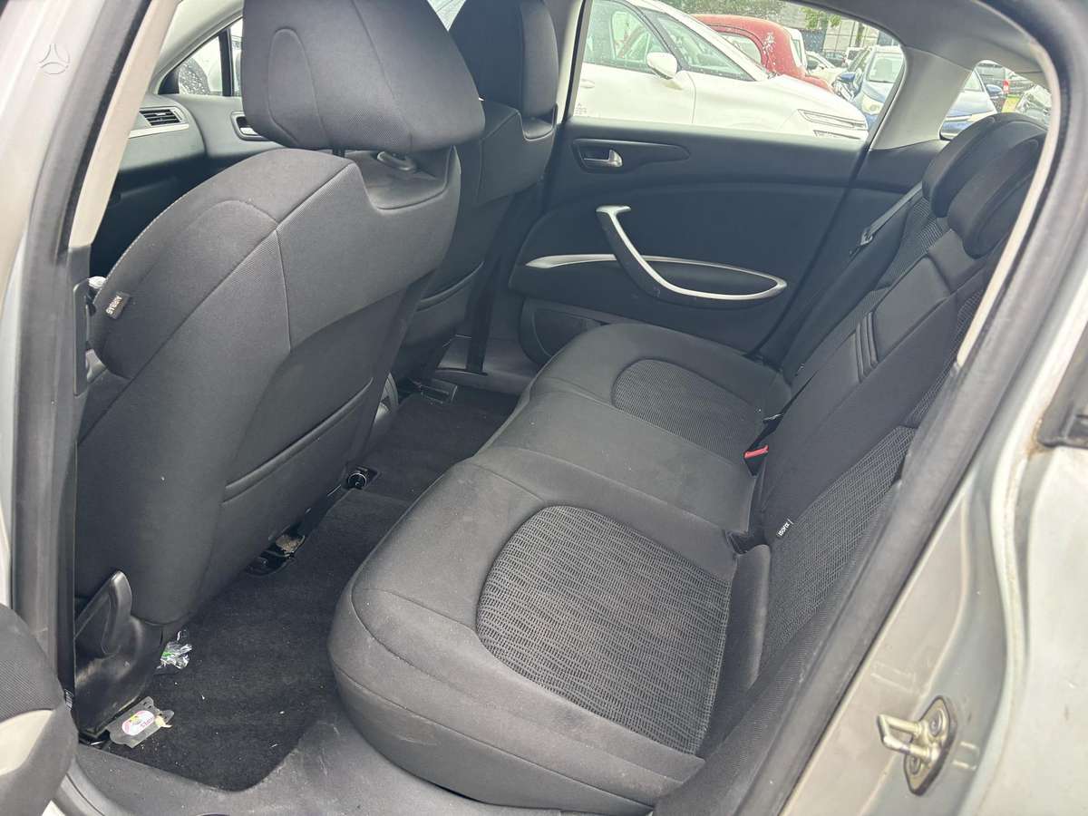 Citroen C5, 1.6 l., Седан